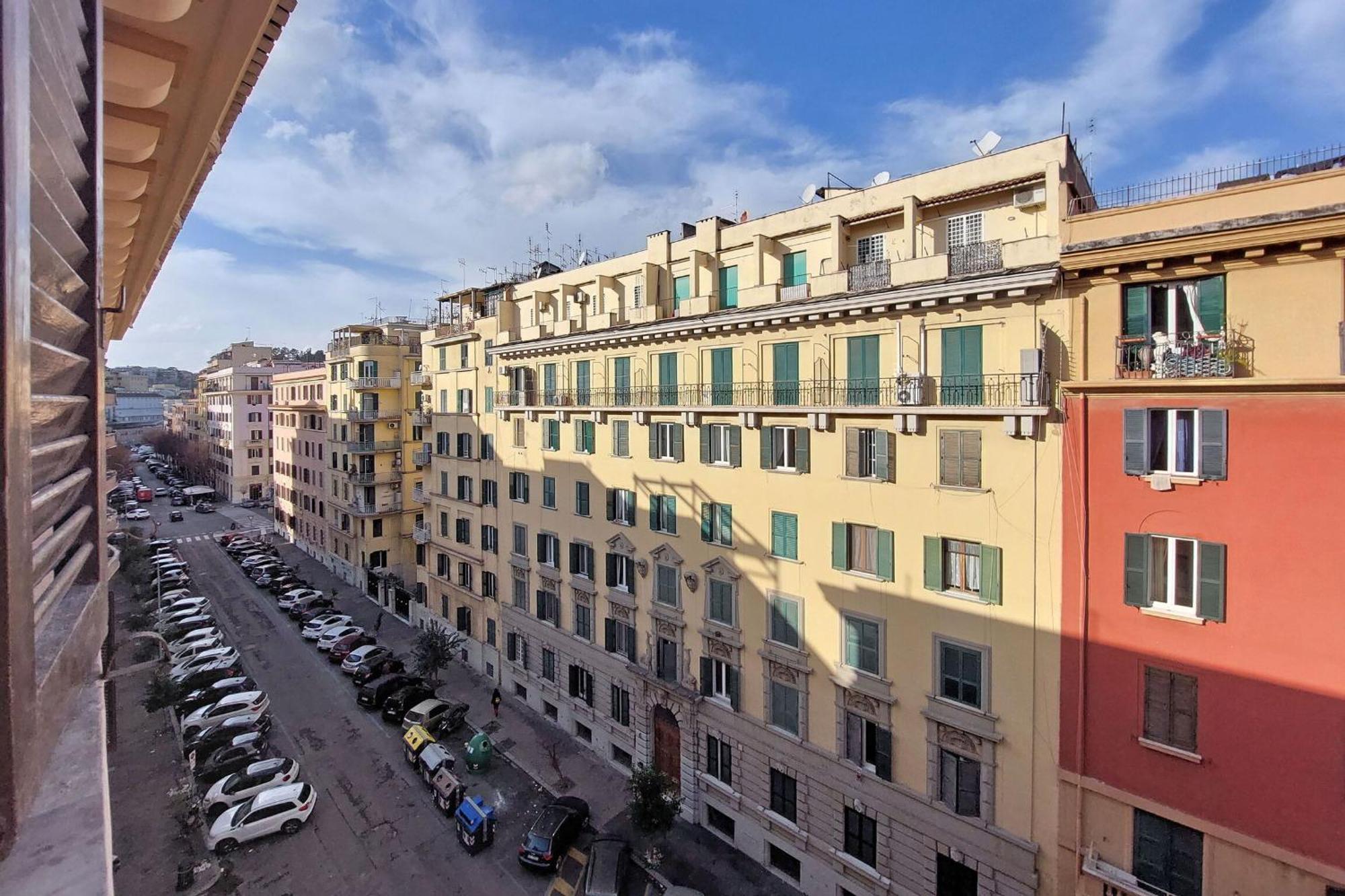 New Comfortable 2 Bedroom Della Vittoria By Halldis Lejlighed *