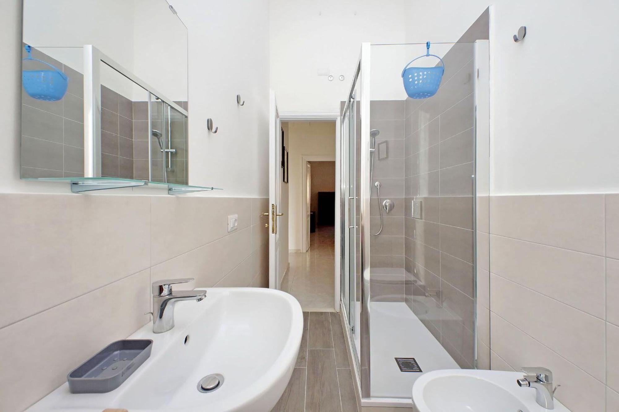 Apartment New Comfortable 2 Bedroom Della Vittoria By Halldis Rom
