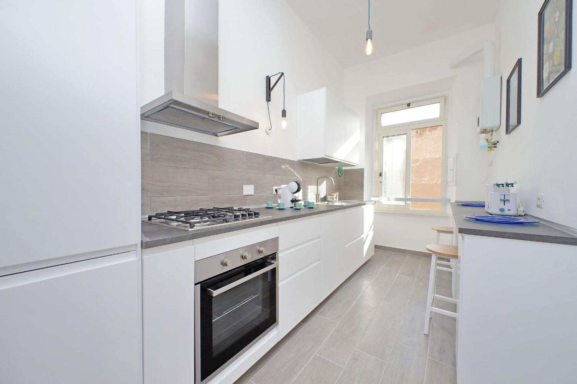 New Comfortable 2 Bedroom Della Vittoria By Halldis Rom